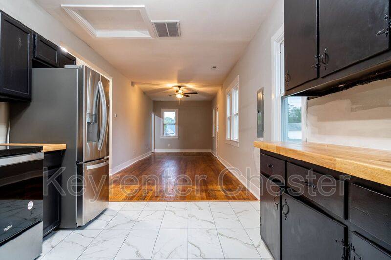 House for rent at 3500 Oaklawn Blvd, Hopewell, VA 23860