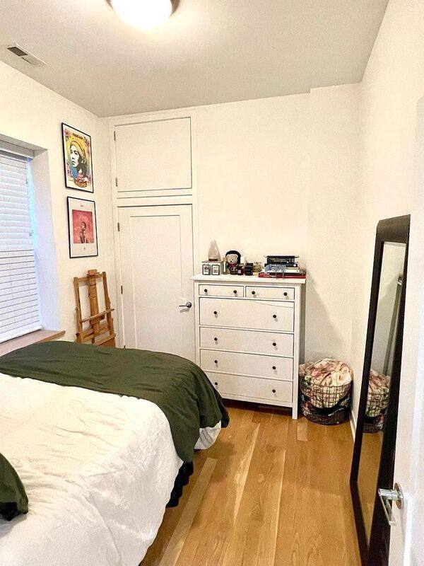 Apartment for rent at 1644 W Cermak #2R, Chicago, IL 60608