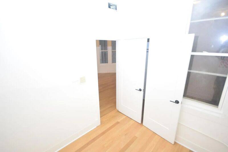 Apartment for rent at 1325 W 18th St #3F, Chicago, IL 60608