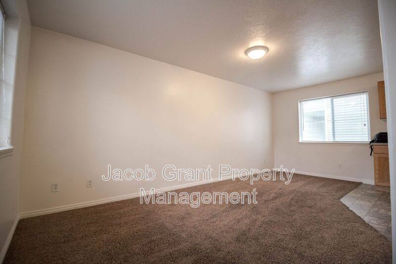 Apartment for rent at 3560 Deloy Dr #3, Idaho Falls, ID 83401