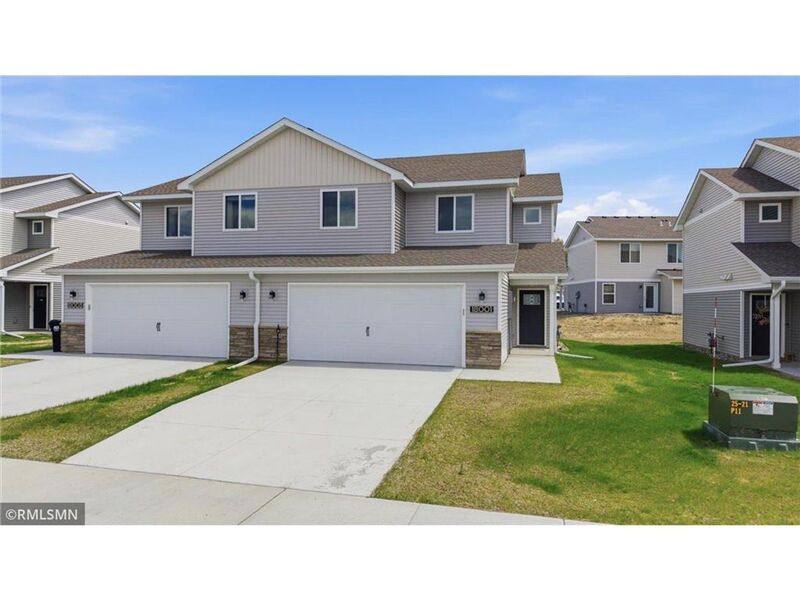 Townhouse for rent at 18001 Walnut Circle, Big Lake, MN 55309