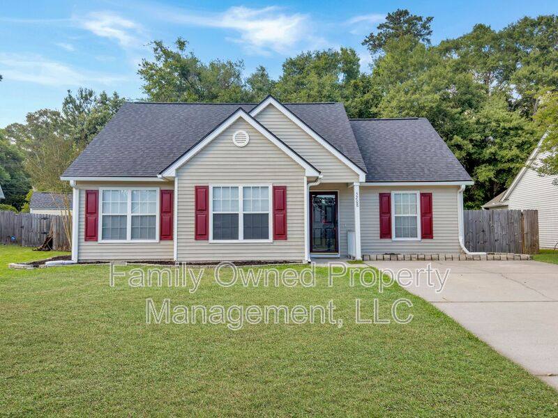 House for rent at 5208 Copley Circle, Summerville, SC 29485