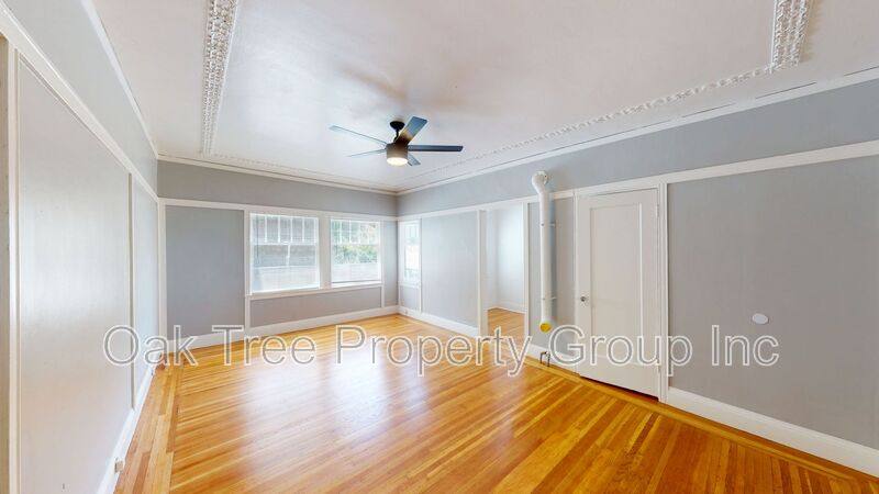 House for rent at 607 Beacon St #6, Oakland, CA 94610