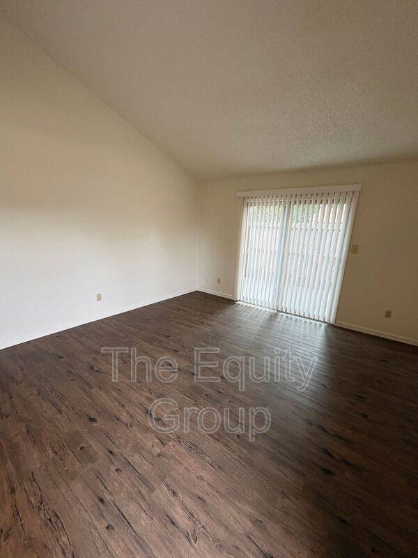Apartment for rent at 1400 W Elowin Ave, Visalia, CA 93291