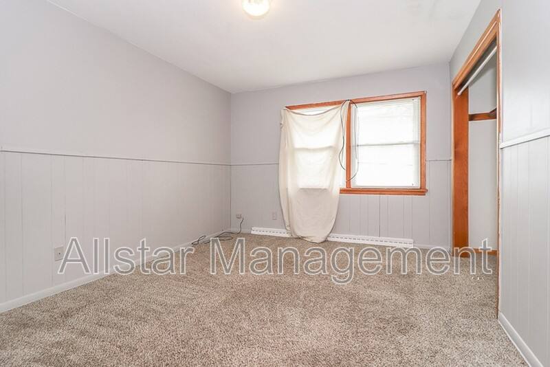 Apartment for rent at 26611 Lakeshore Blvd #UP, Euclid, OH 44132