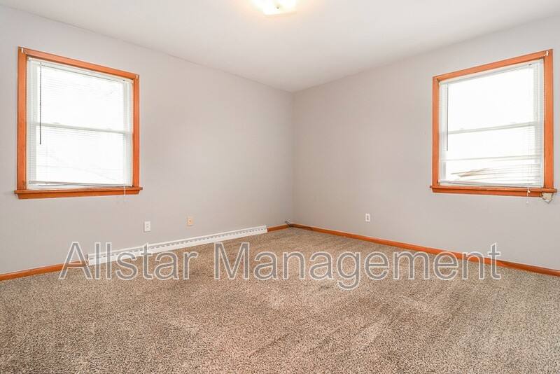 Apartment for rent at 26611 Lakeshore Blvd #UP, Euclid, OH 44132