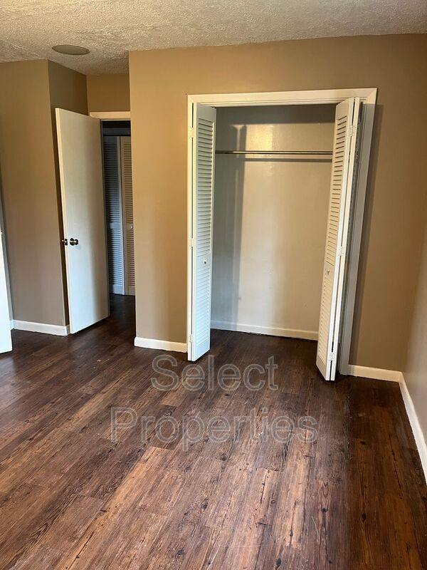 House for rent at 1914 Edgewood, Jonesboro, AR 72401