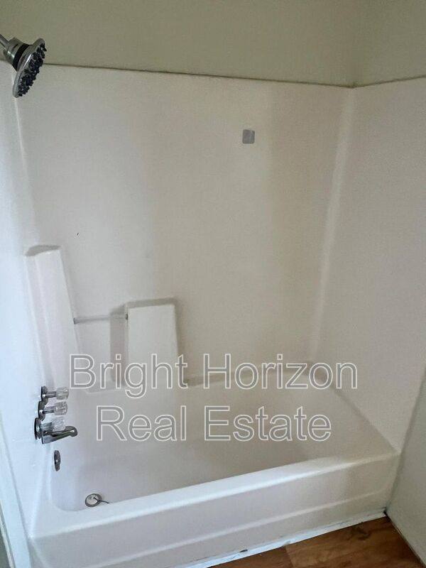 Apartment for rent at 1408 Arvel Circle #B, Azle, TX 76020