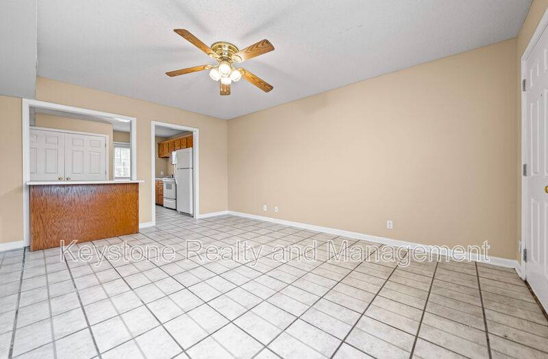 Townhouse for rent at 3285 Tower Dr, Clarksville, TN 37042