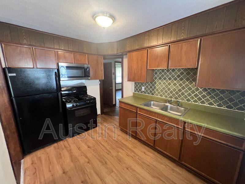 House for rent at 3605 St Gregory Lane, Saint Ann, MO 63074