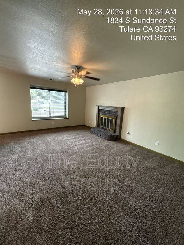 Apartment for rent at 1840 S Sundance St, Tulare, CA 93274