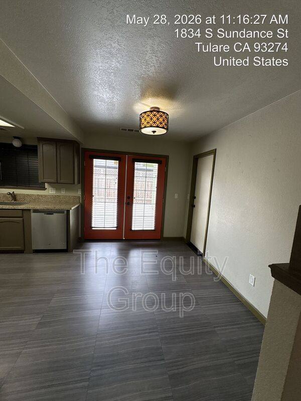 Apartment for rent at 1840 S Sundance St, Tulare, CA 93274
