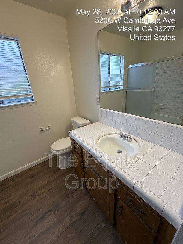 Apartment for rent at 5136 W Cambridge, Visalia, CA 93277