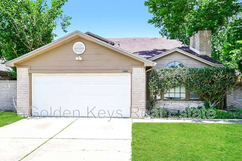 House for rent at 10743 Staghill Dr, Houston, TX 77064