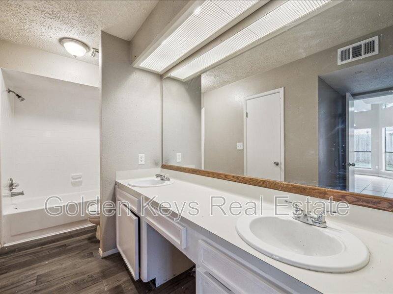 House for rent at 10743 Staghill Dr, Houston, TX 77064