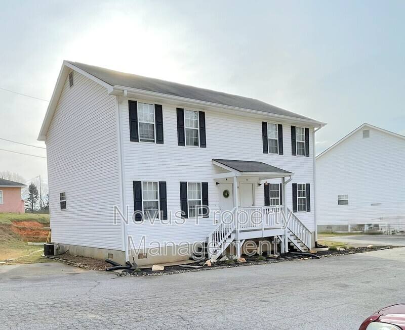 Apartment for rent at 160 Smith Ave #B, Bowdon, GA 30108