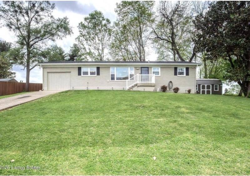House for rent at 5106 Bardstown Rd, Louisville, KY 40291