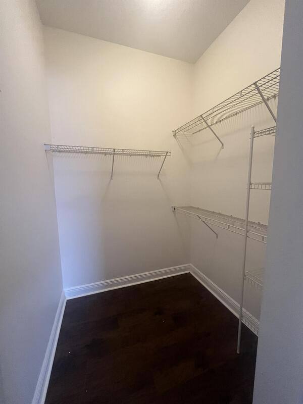 Townhouse for rent at 2119 Montclair Dr, Sarasota, FL 34231