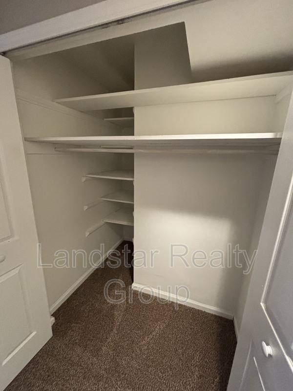 Apartment for rent at 3221 Kemmons #2, Louisville, KY 40218