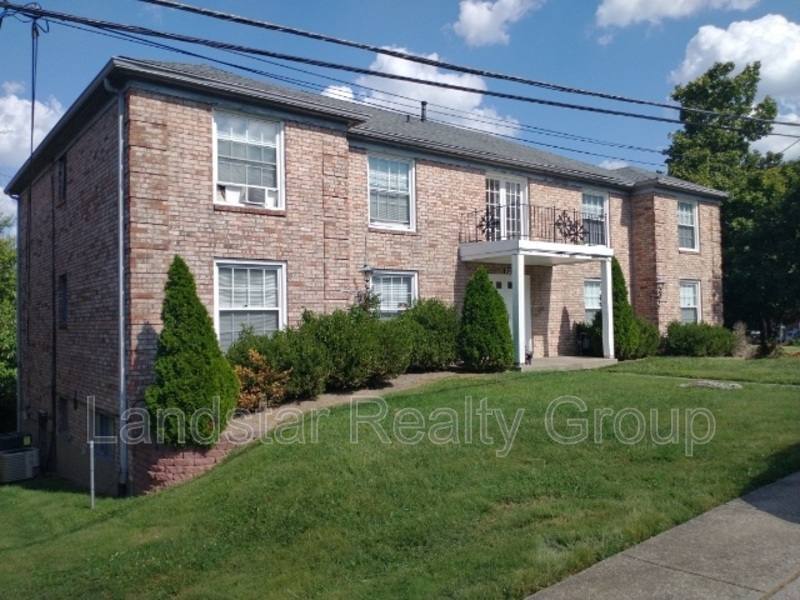 Apartment for rent at 3221 Kemmons #2, Louisville, KY 40218