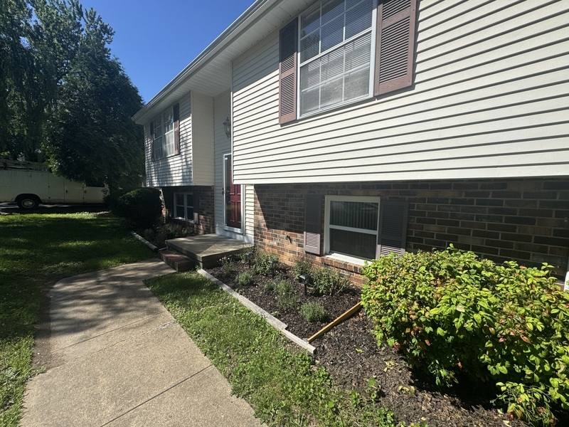 House for rent at 4020 Laurelwood Rd, Richmond, VA 23234