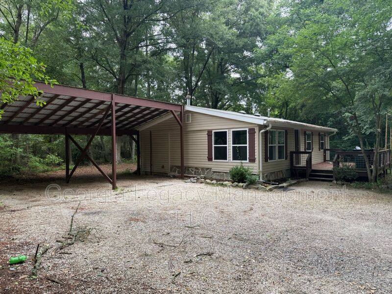 House for rent at 142 Henry Meyer Rd, Winterville, GA 30683