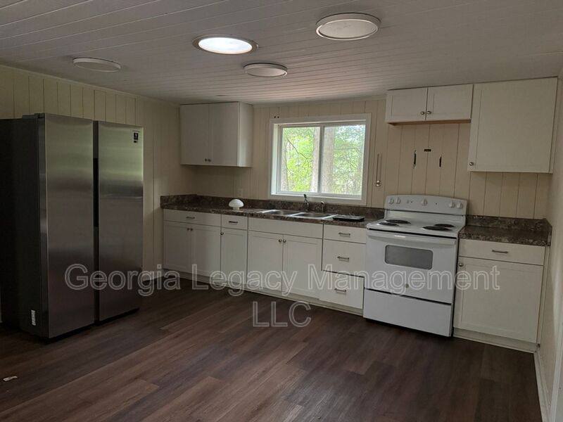 House for rent at 142 Henry Meyer Rd, Winterville, GA 30683