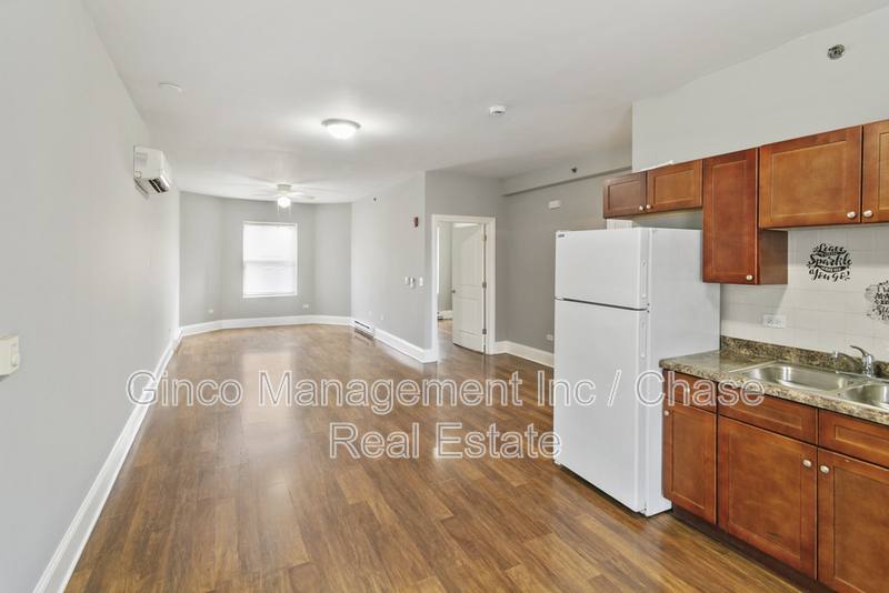 Apartment for rent at 115 N Hickory St #C, Joliet, IL 60435
