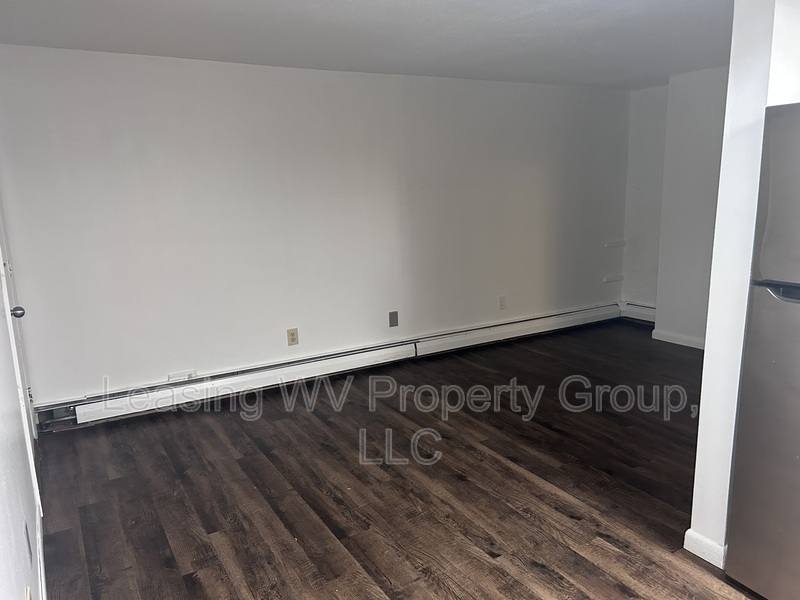 Apartment for rent at 1208 Kanawha Terrace #8, Huntington, WV 25701