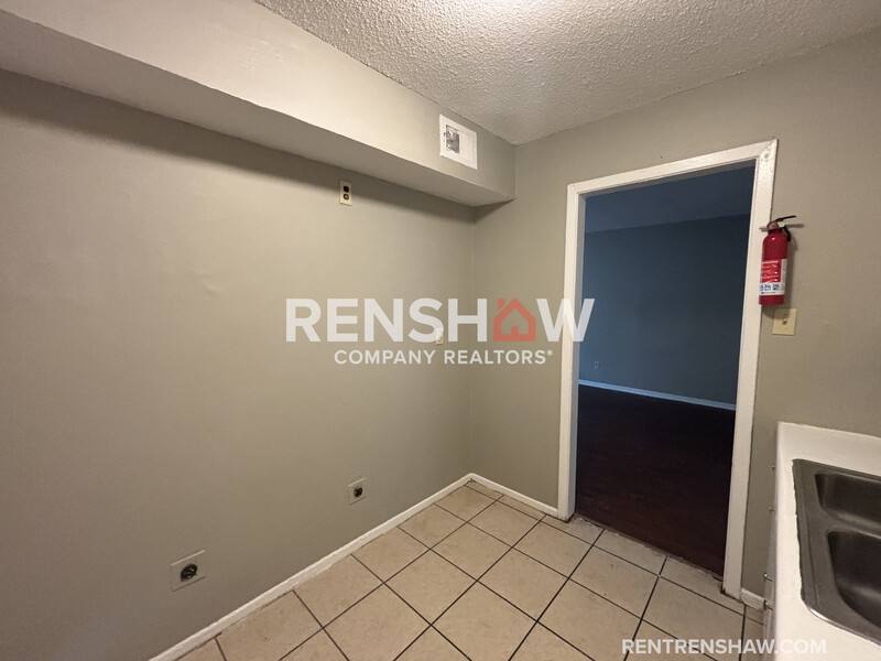 Apartment for rent at 3642 Rhea Ave, Memphis, TN 38122