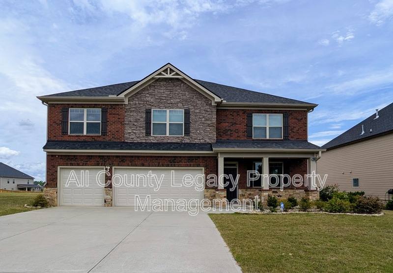 House for rent at 928 Blue Juniper Circle, Loganville, GA 30052