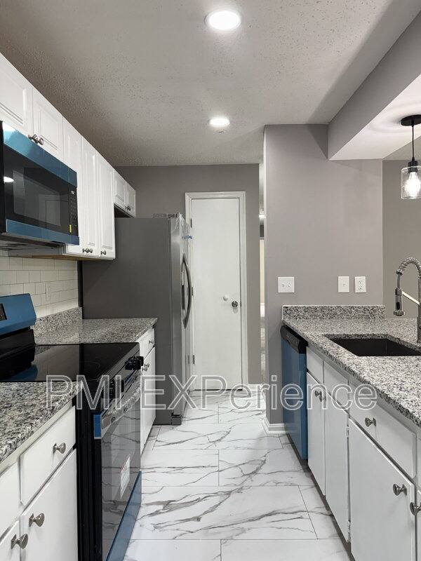 Condo for rent at 2607 Camelback Lane #6, Silver Spring, MD 20906