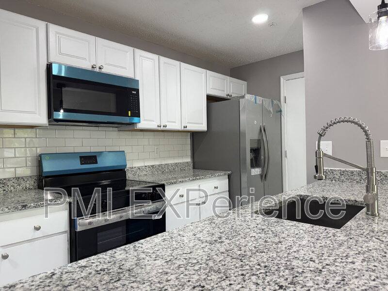 Condo for rent at 2607 Camelback Lane #6, Silver Spring, MD 20906