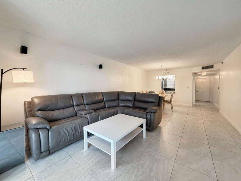 Apartment for rent at 3300 W Rolling Hills Circle #509, Fort Lauderdale, FL 33328