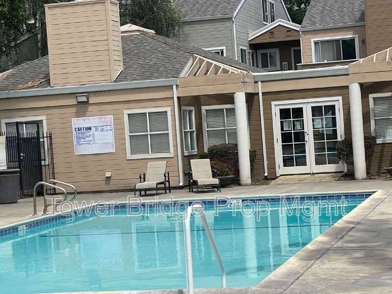 Townhouse for rent at 1019 Dornajo Way #246, Sacramento, CA 95825