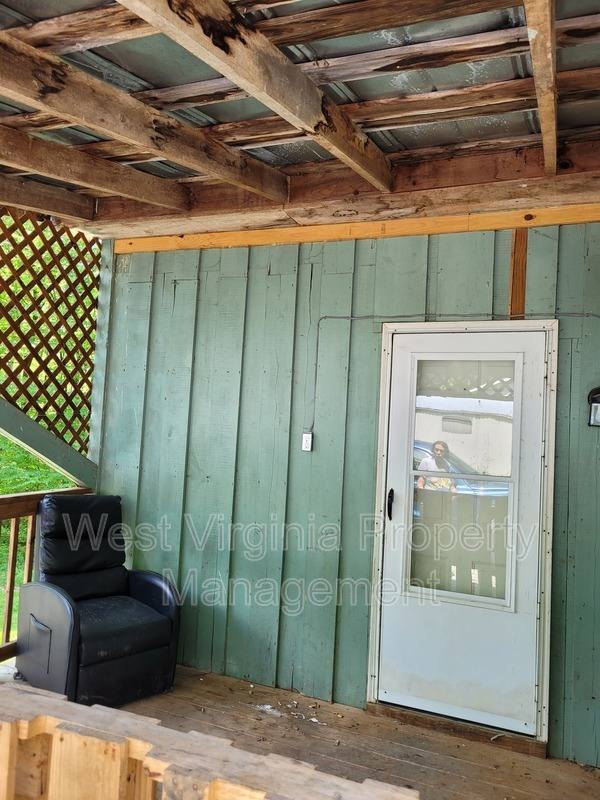 House for rent at 157 Mountain Trail, Rupert, WV 25984