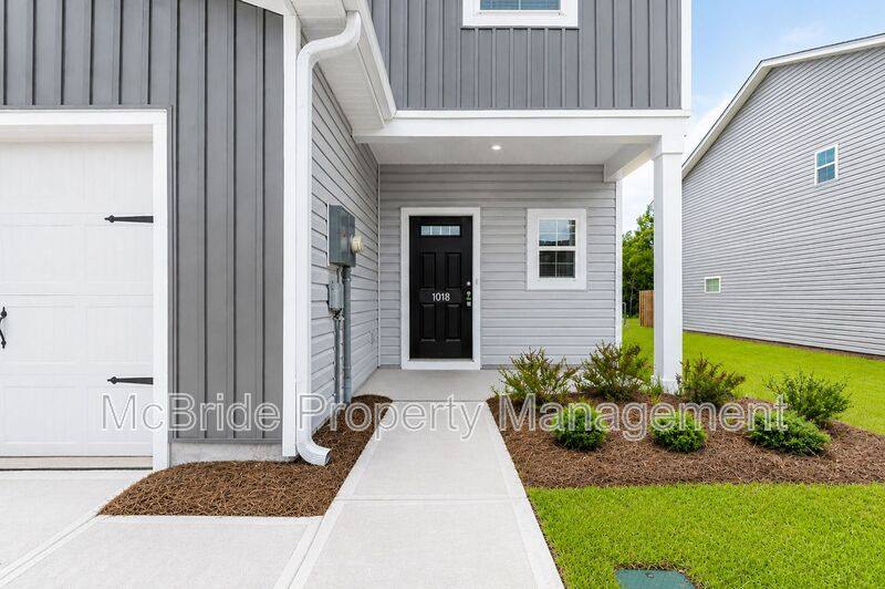 Townhouse for rent at 1018 Aldrich St, Hephzibah, GA 30815