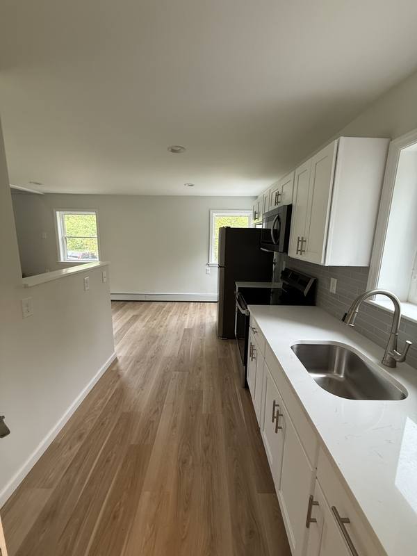 Apartment for rent at 1050 Lucas Ave Extension #2, Hurley, NY 12443