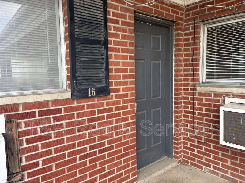 Apartment for rent at 7046 E US-Highway 36 #16, Avon, IN 46123