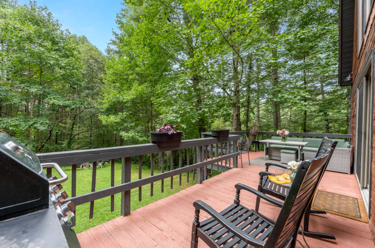 House for rent at 53 Pug Run, Weaverville, NC 28787