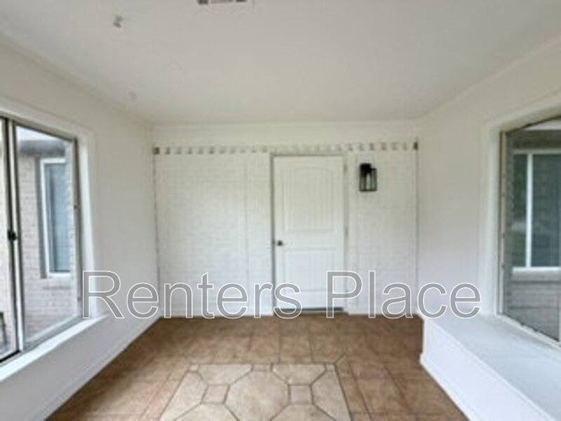 House for rent at 5501 S Newport Ave, Tulsa, OK 74105