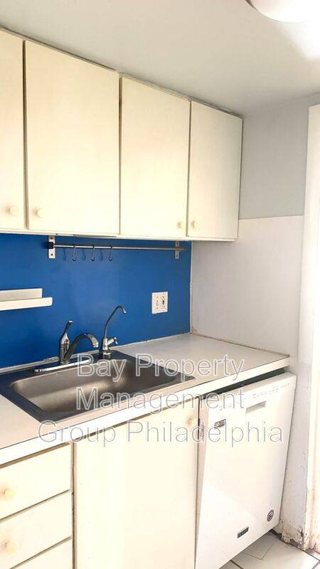 Apartment for rent at 1506 Naudain St #1, Philadelphia, PA 19146
