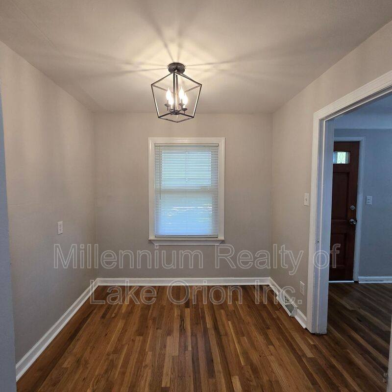 House for rent at 136 W Princeton Ave, Pontiac, MI 48340