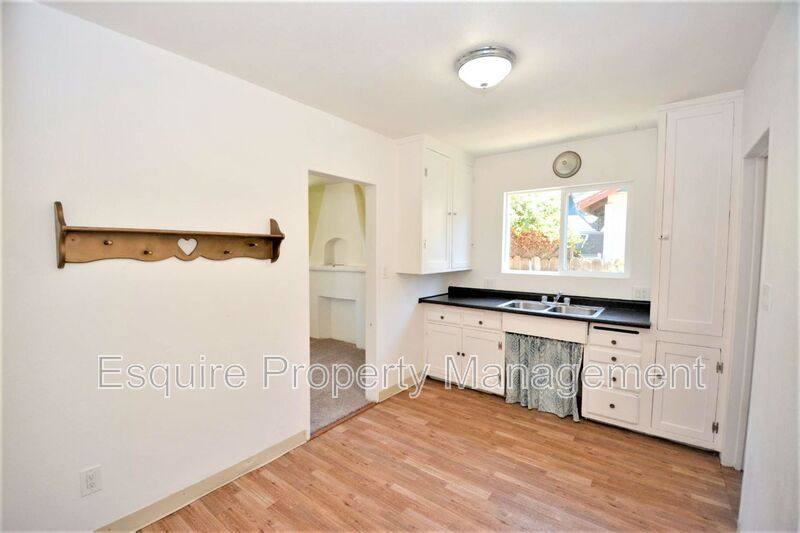 House for rent at 264 Franklin Lane, Ventura, CA 93001