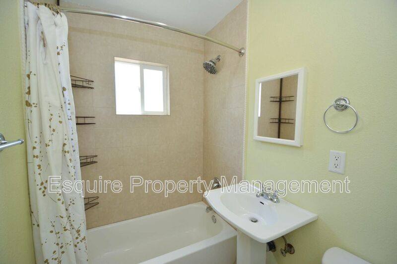 House for rent at 264 Franklin Lane, Ventura, CA 93001