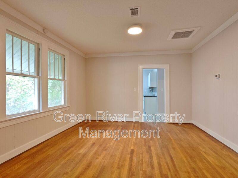 House for rent at 643 Linwood Ave, Jacksonville, FL 32206