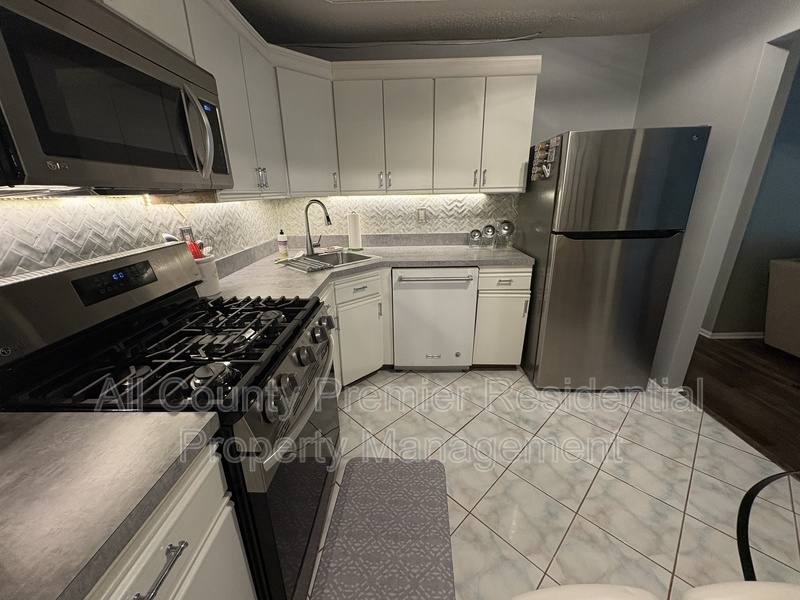 Condo for rent at 60 Versailles Court, Trenton, NJ 08690
