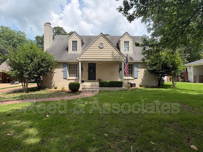 House for rent at 2520 Moore Rd, Germantown, TN 38138