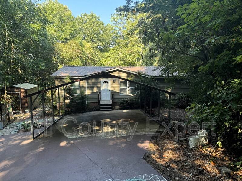 House for rent at 3528 Trahylita Place, Gainesville, GA 30506