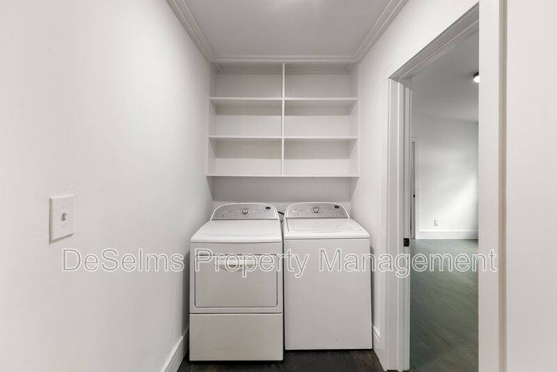 House for rent at 927 Chickasaw Ave, Nashville, TN 37207